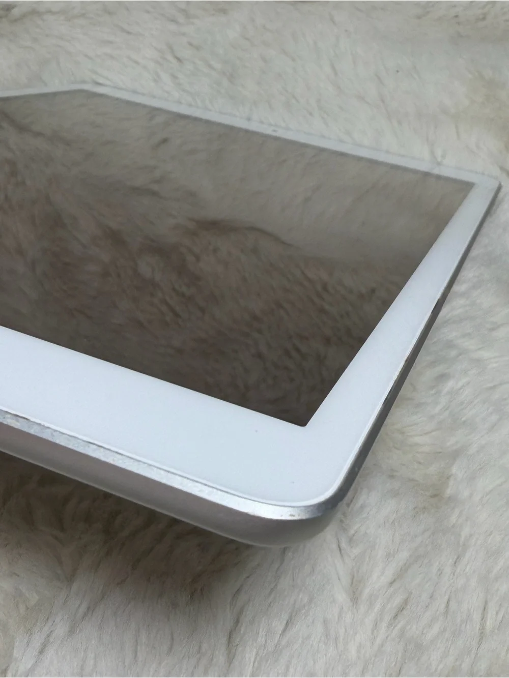 iPad (7th Generation) with Wi-Fi and Cellular (LTE 128gb (need new battery )